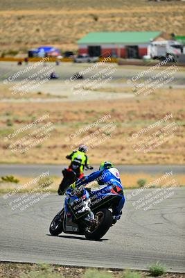 media/Apr-13-2025-TrackXperience (Sun) [[fb1ef998a6]]/Level 2 (Intermediate)/Turn 2 (Session 5)/
